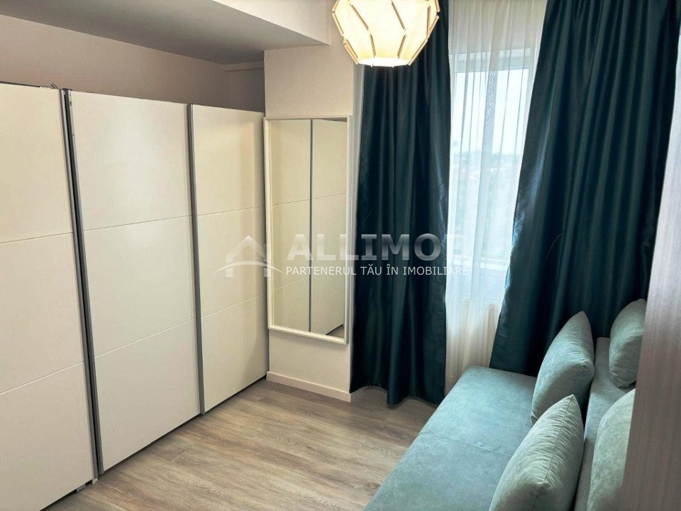 Apartament 3 camere, zona Vest 9 Mai