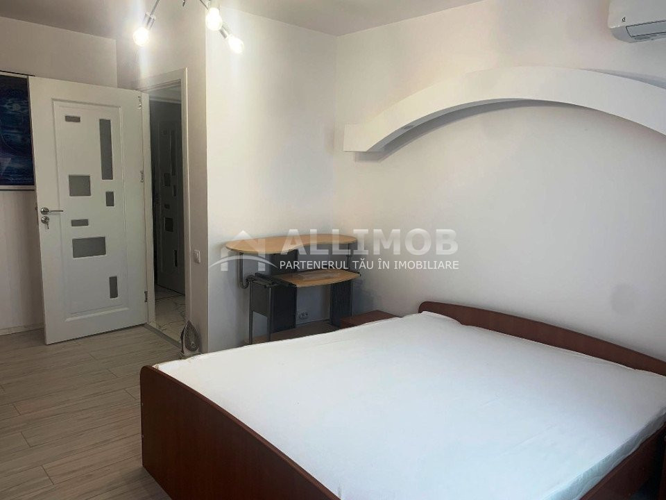 Apartament 2 camere zona Republicii, 8 Martie