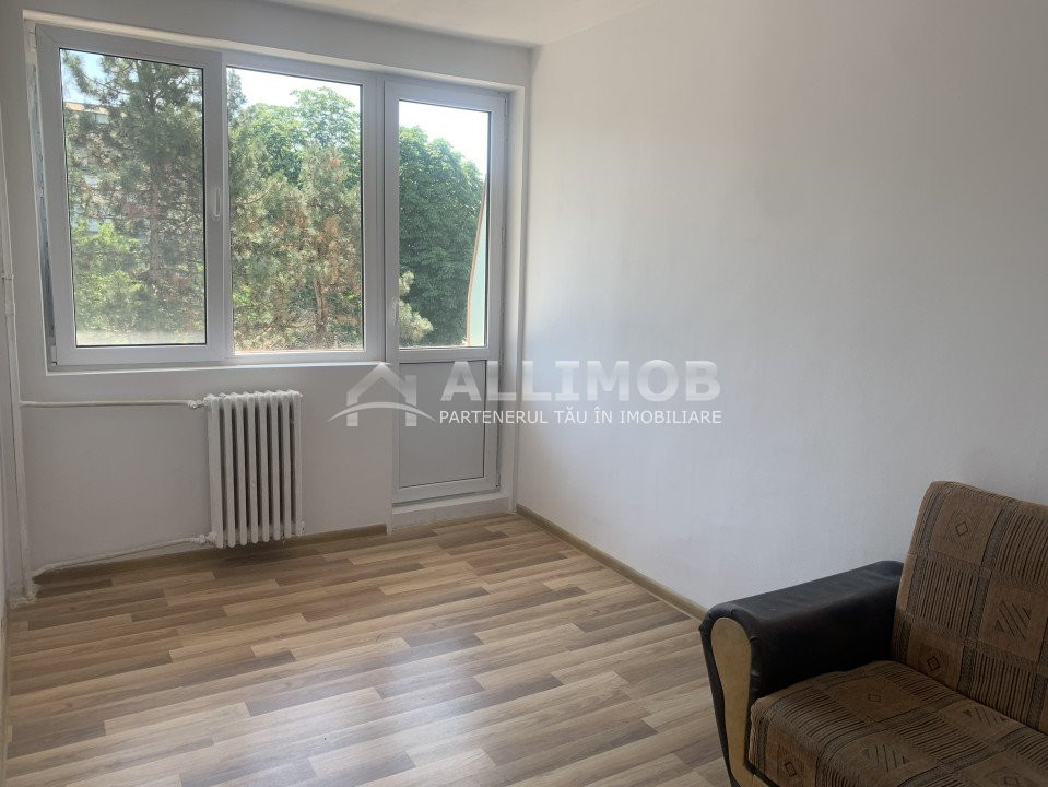 Apartament 3 camere zona Cina