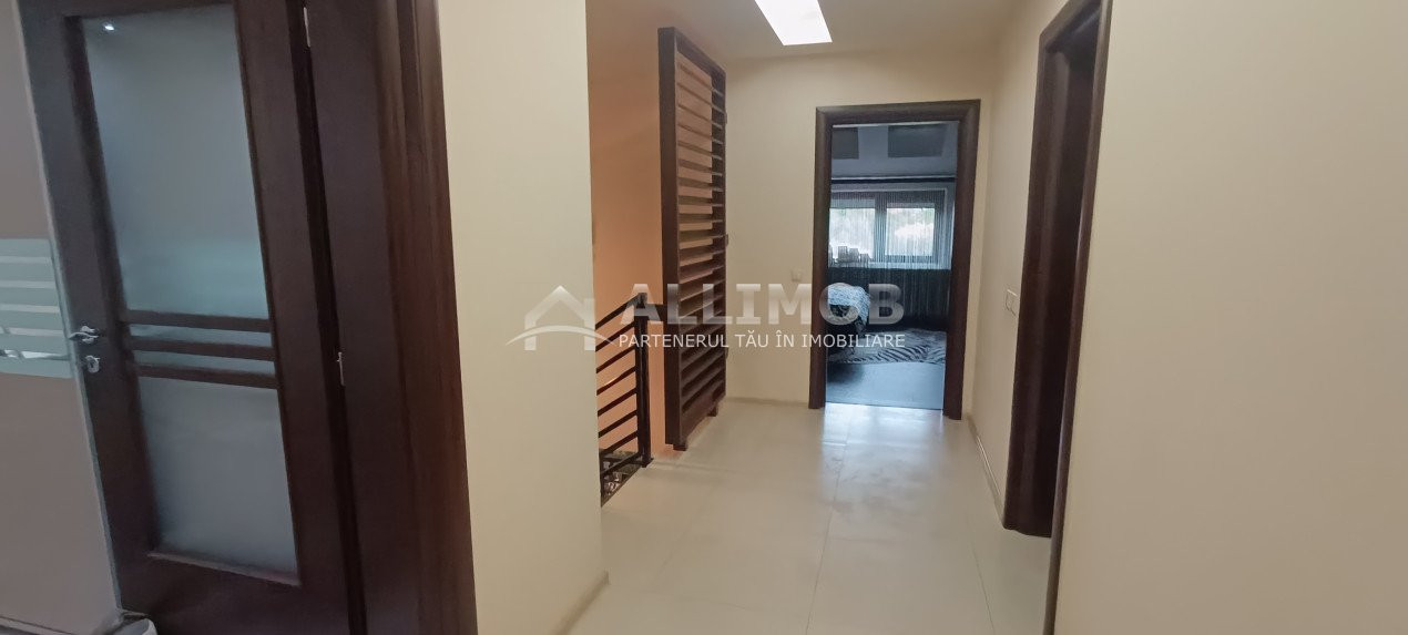 Vila supeba 4 camere in Blejoi, 733 mp teren