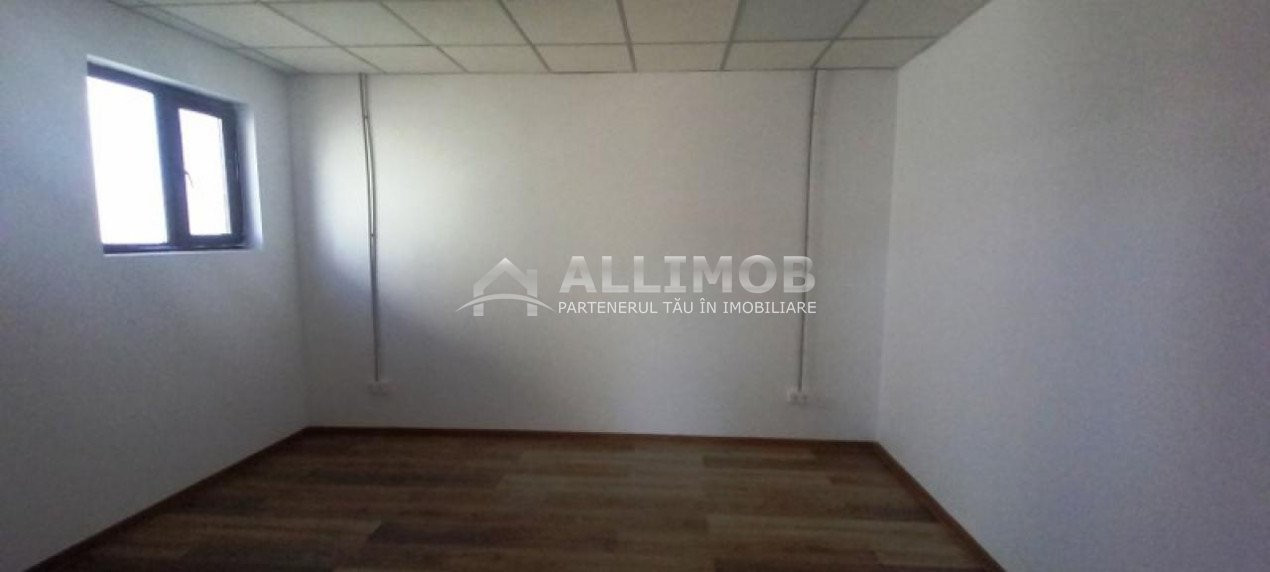 Hall 390 sqm and office spaces in Ploiesti, Mihai Bravu area.