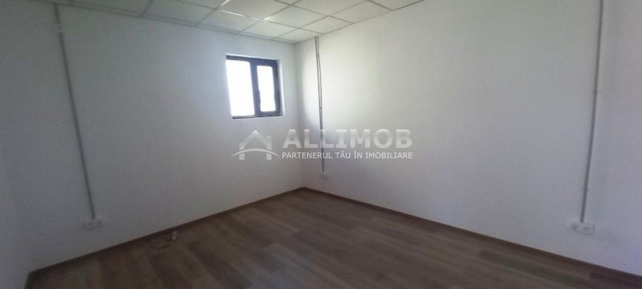 Hall 390 sqm and office spaces in Ploiesti, Mihai Bravu area.