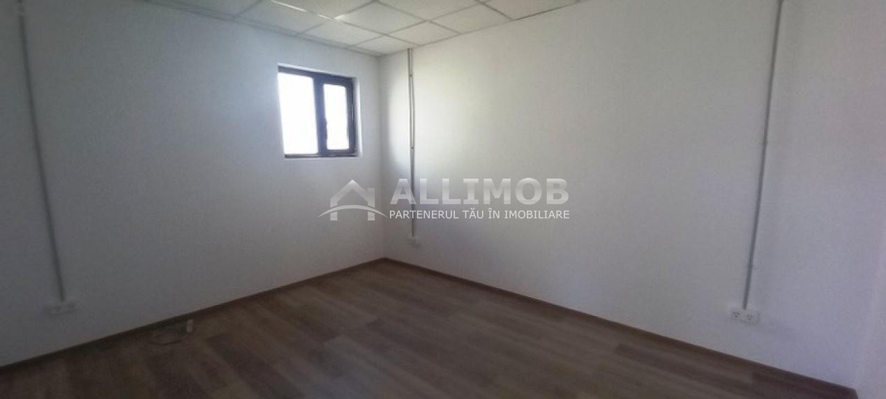 Hall 390 sqm and office spaces in Ploiesti, Mihai Bravu area.