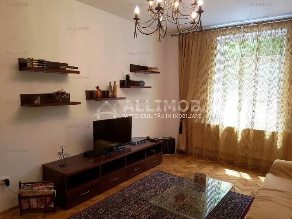 Apartament 3 camere, zona Eminescu 