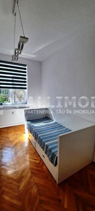 Apartament 3 camere, zona Eminescu 