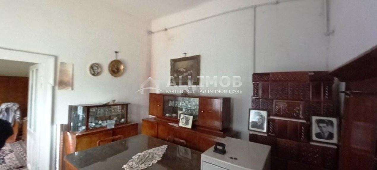 Casa 3 camere in Ploiesti, zona Ultracentral. 