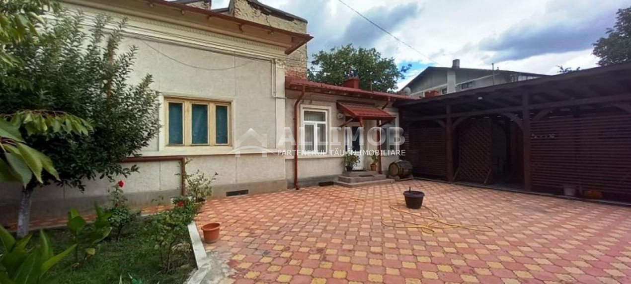 Casa 3 camere in Ploiesti, zona Ultracentral. 