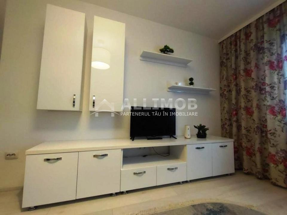 2-room apartment in Ploiesti, Piata Victoriei