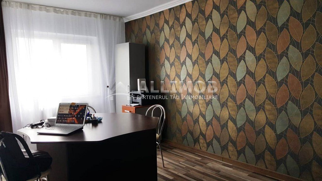 Apartament 2 camere zona Piata Mihai Viteazul