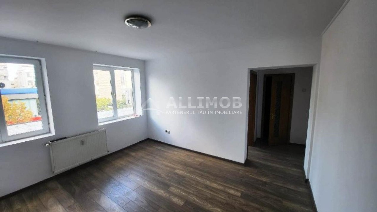 Unfurnished 2-room apartment, Piata Victoriei area