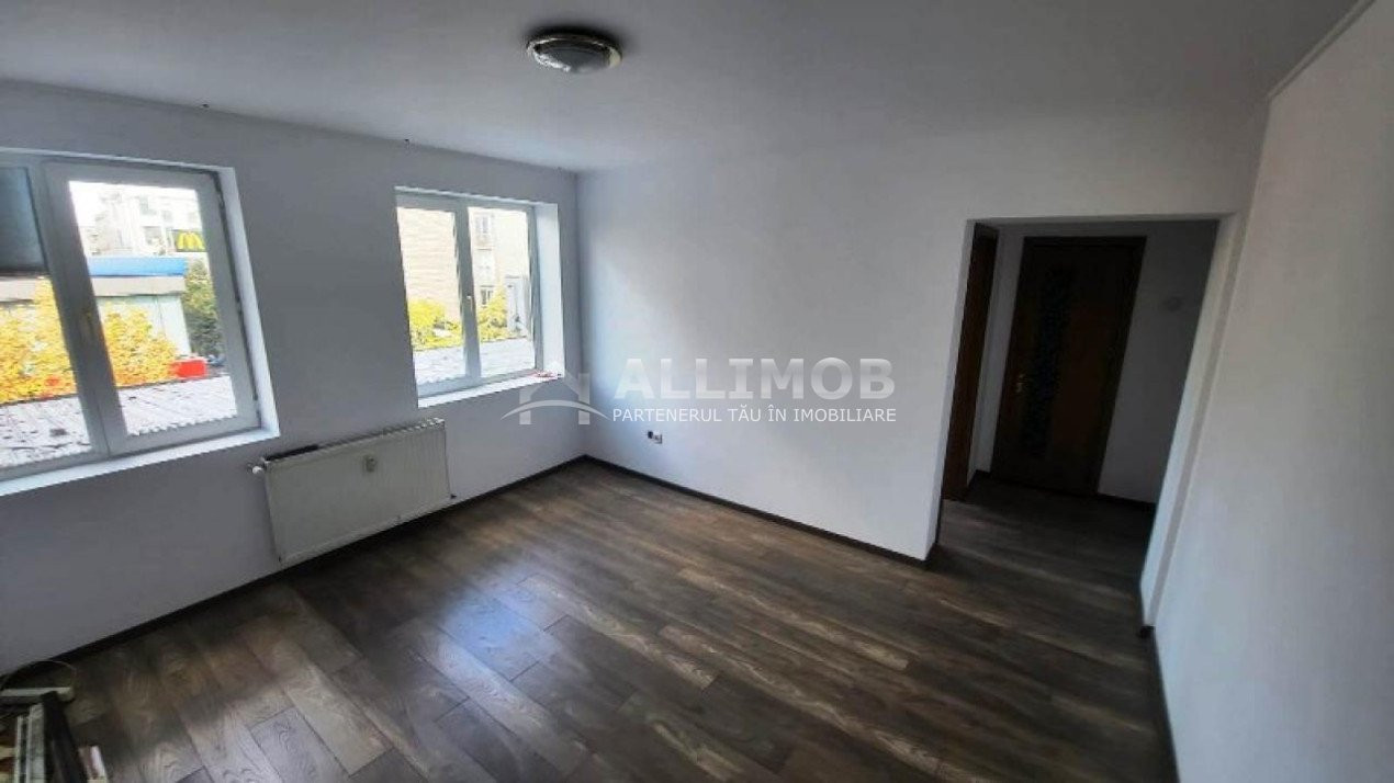 Unfurnished 2-room apartment, Piata Victoriei area