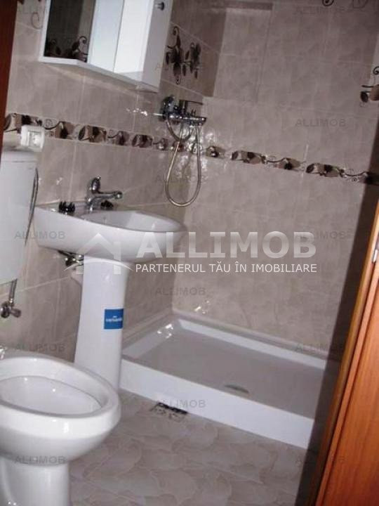 Apartament 3 camere zona ultracentrala