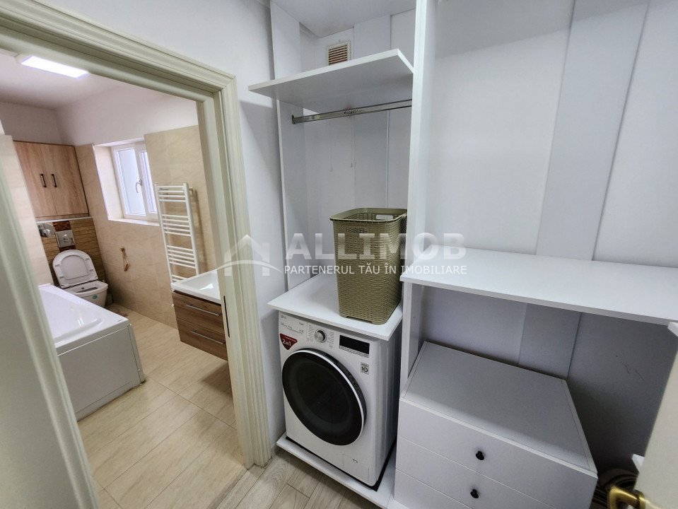 Penthouse, bloc nou, 3 camere, 2 terase, parcare, Malu Roșu, Ploiesti