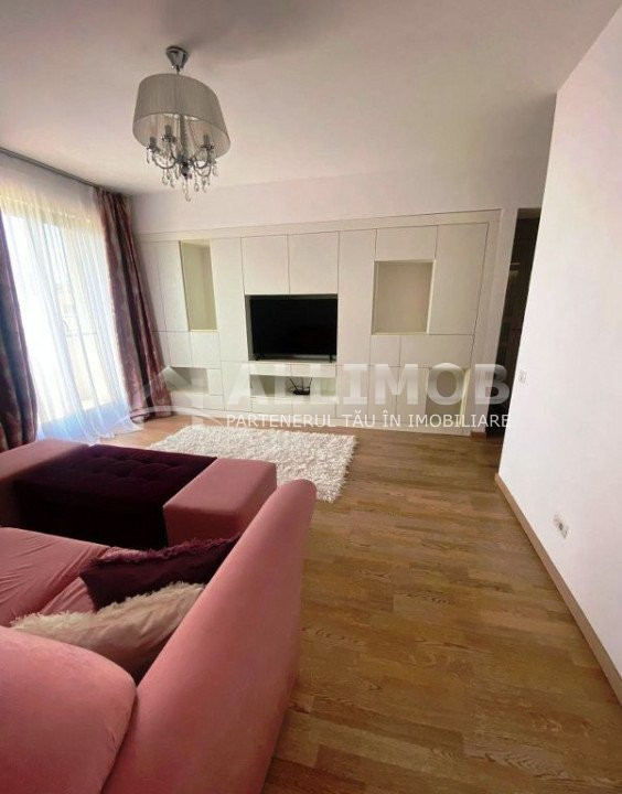 2-room apartment with a panoramic view of the Herastrau area