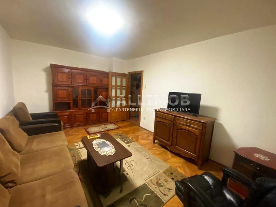 Apartament 4 camere in Ploiesti, zona centrala