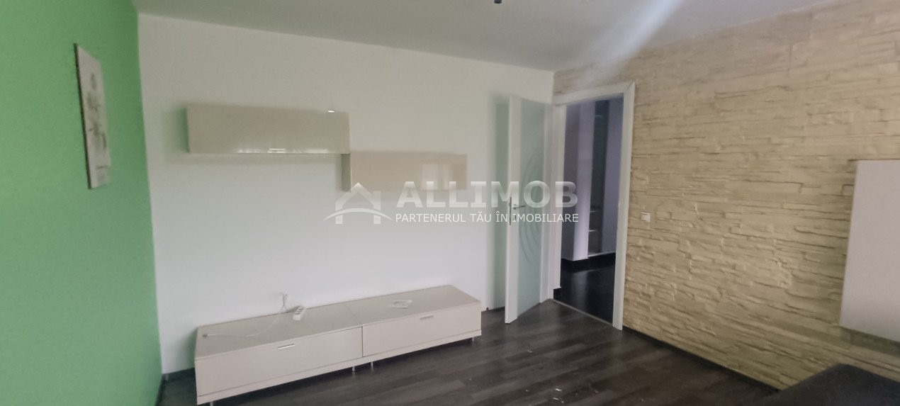 Apartament 2 camere decomnadat in Valenii de Munte, zona Ultracentrala.