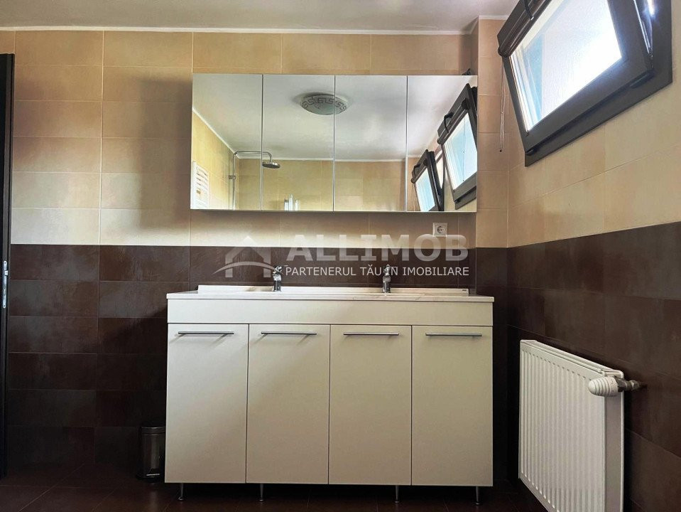 3-room apartment, Andrei Muresanu area