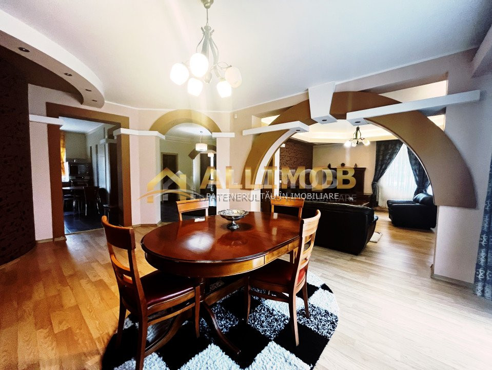 5-room villa, in Ploiesti, 8 Martie area.