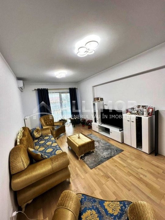 Apartament 3 camere zona Albert, complex Mrs Smart