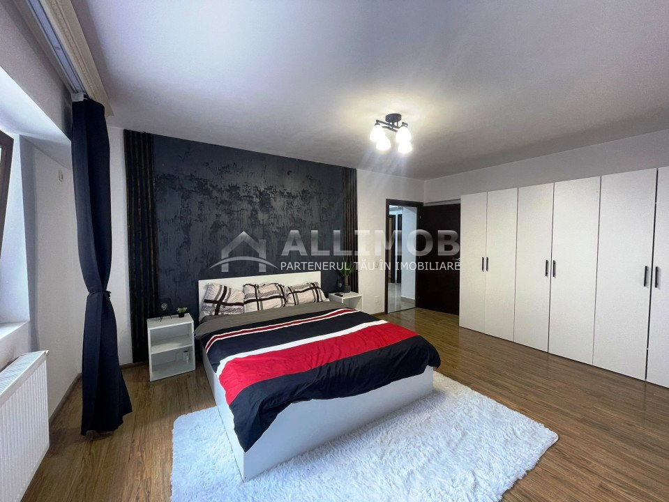 Apartament 3 camere zona 9 Mai