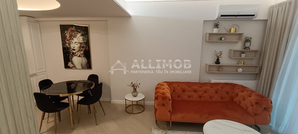 Apartament 3 camere in Cortina North.