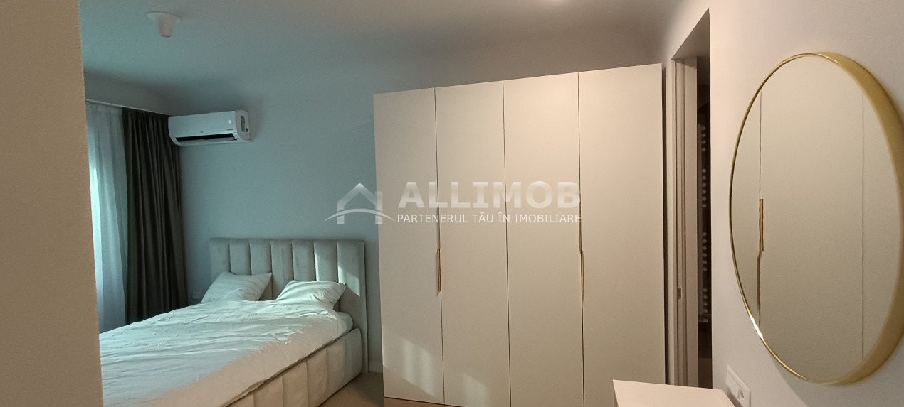 Apartament 3 camere in Cortina North.