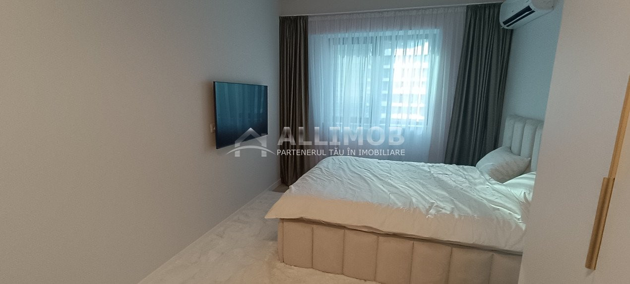 Apartament 3 camere in Cortina North.