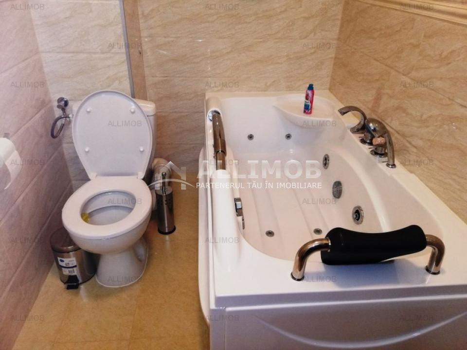 Apartament 3 camere lux in Ploiesti, zona Albert