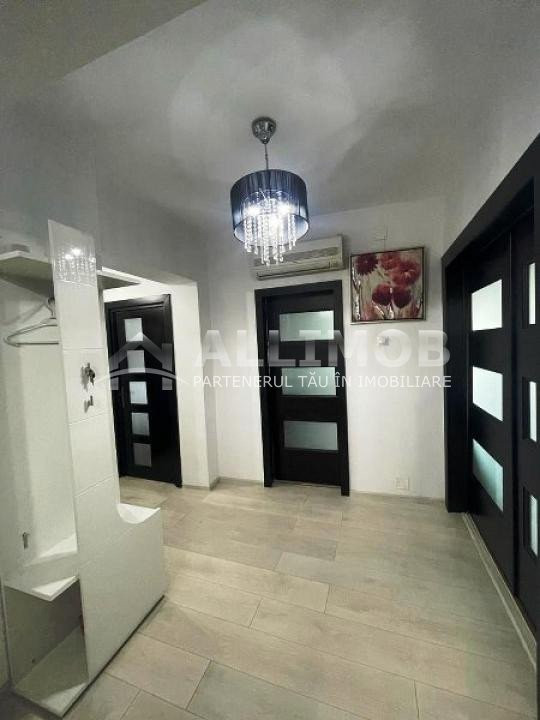 3-room apartment, Piata Mihai Viteazul area