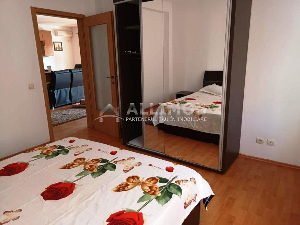 Casa 5 camere in Bucov