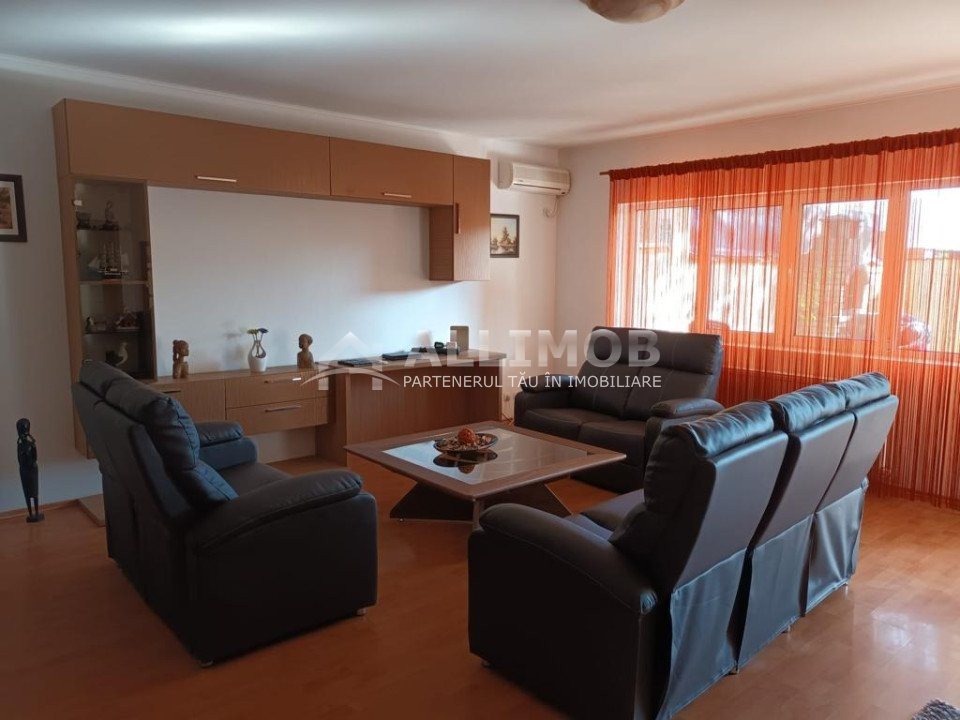 5-room house in Bucov