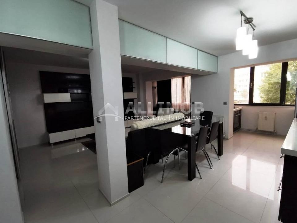 Apartament 2 camere zona Republicii